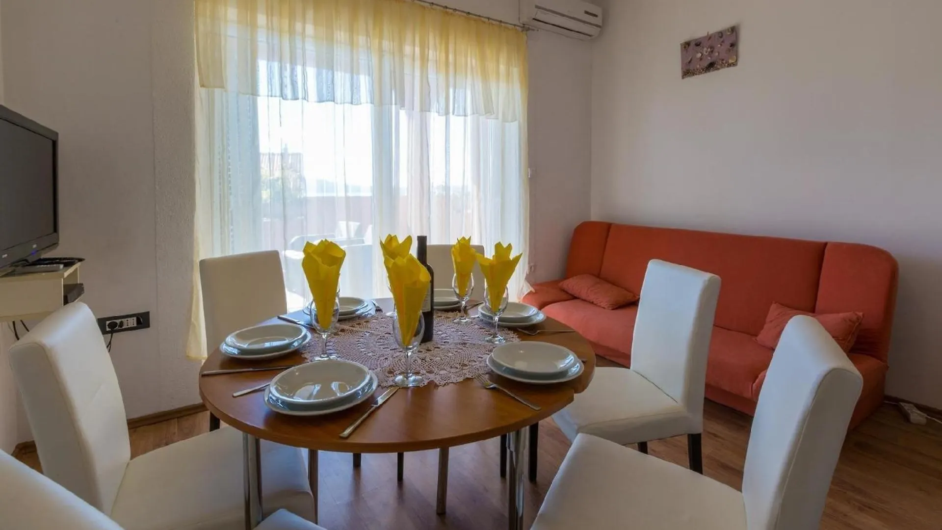 公寓 Ferienwohnung Fuer 6 Personen Ca 55 Qm In Novi Vinodolski, Kvarner Bucht Crikvenica Und Umgebung 克罗地亚